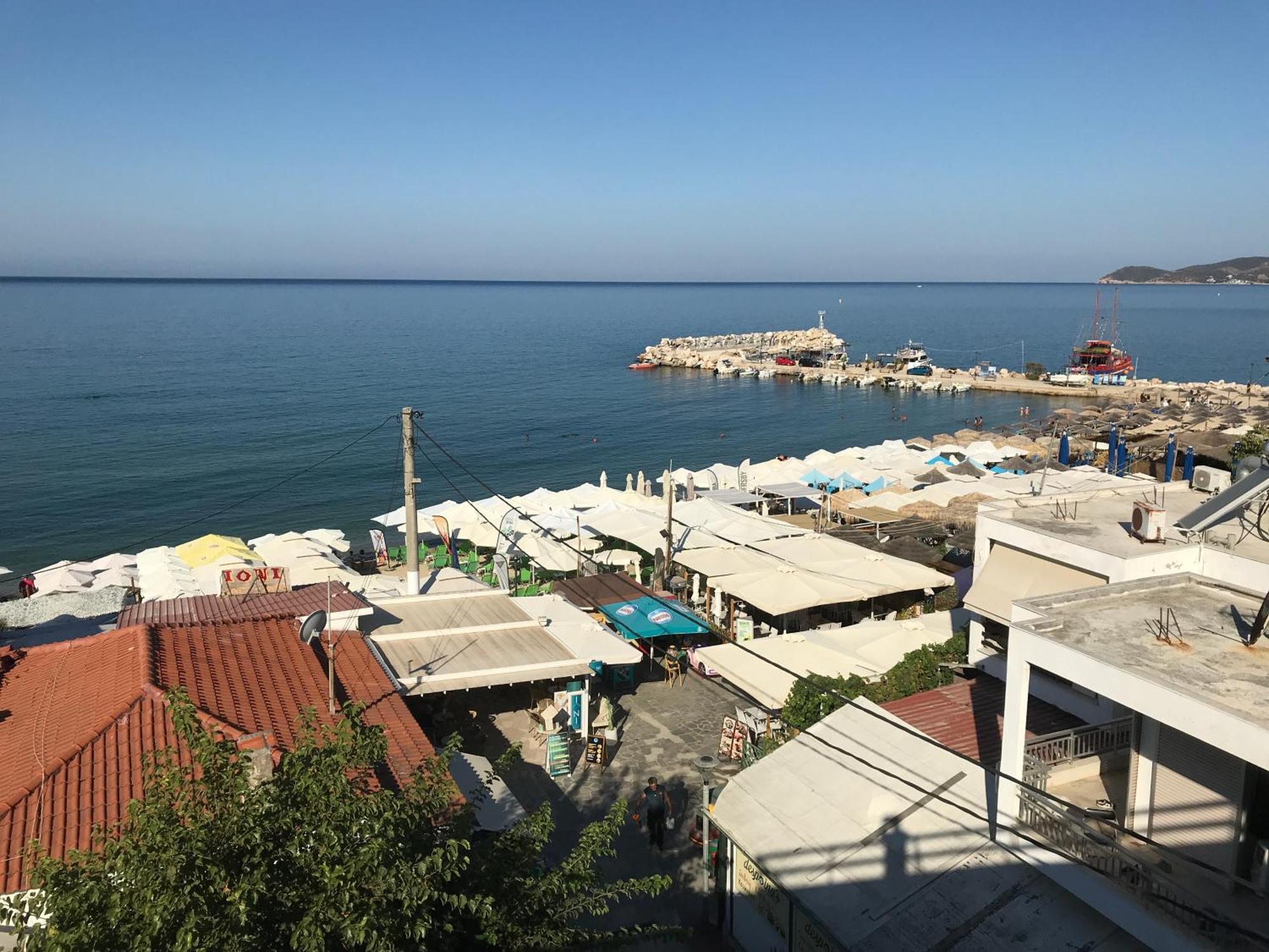 Bay Studios Потос Екстер'єр фото